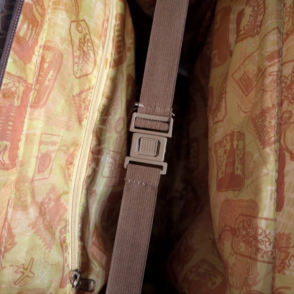 Samantha Brown Croc Embossed Dowel Bag Pink/Camel Waterproof Travel New Carry on - Picture 4 of 6
